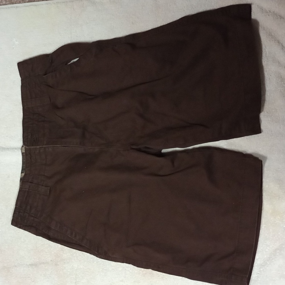 Ruff Hewn brown shorts.  Size 32